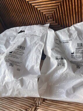Lot of 2 RESMED 63468 AirFit F20 Cushion Replacement Size Med Medium *SEALED